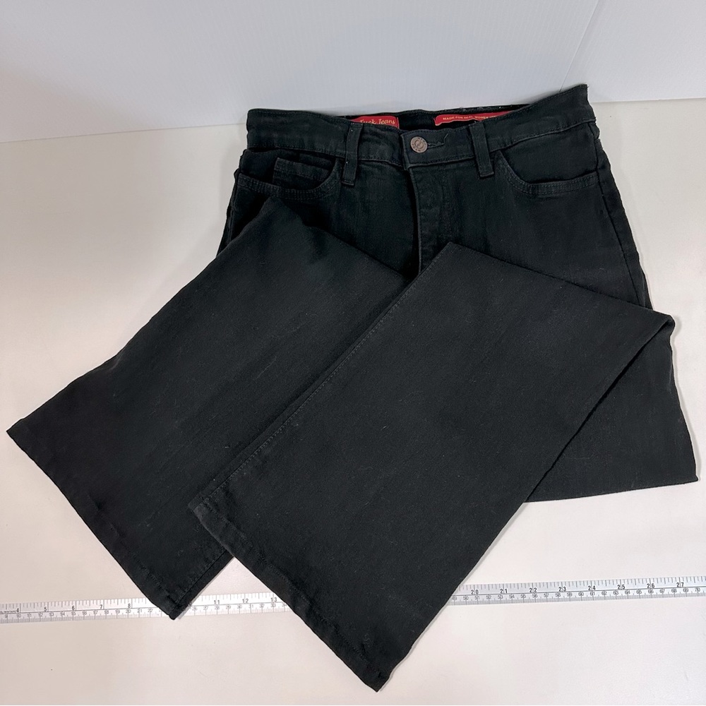 TUMMY TUCK JEANS Size 4P NYDJ Black Denim Curves 5 Pockets - Picture 2 of 15